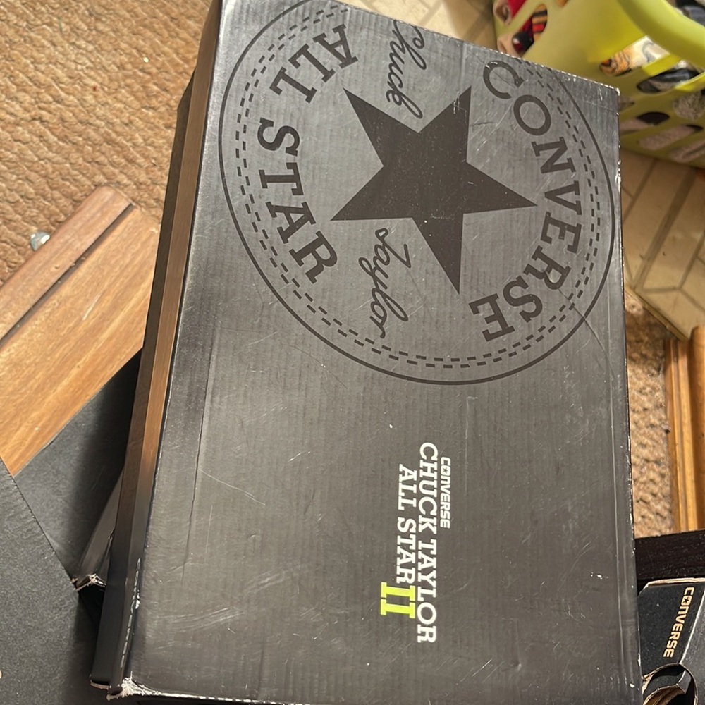 Authentic Blue converse - Picture 13 of 13